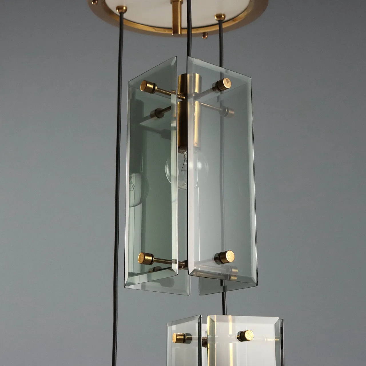 Lampada a soffitto in ottone e vetro fumé, anni '60 10