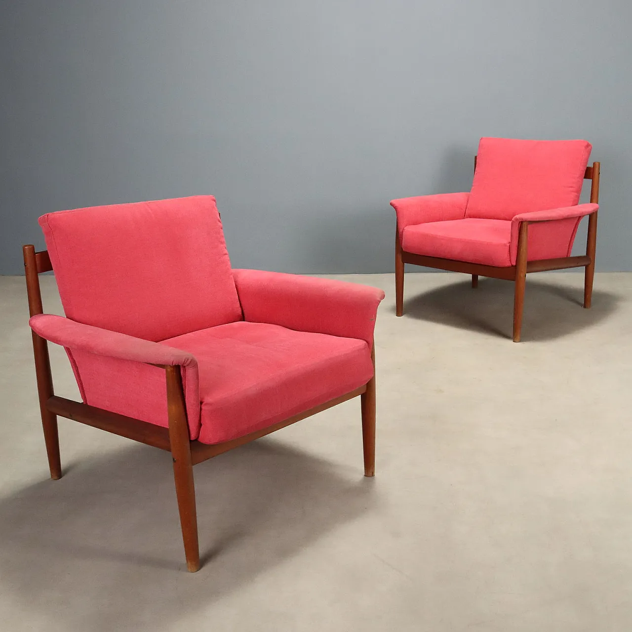 Pair of 118 armchairs by Grete Jalk for France & Son, 1960s 1