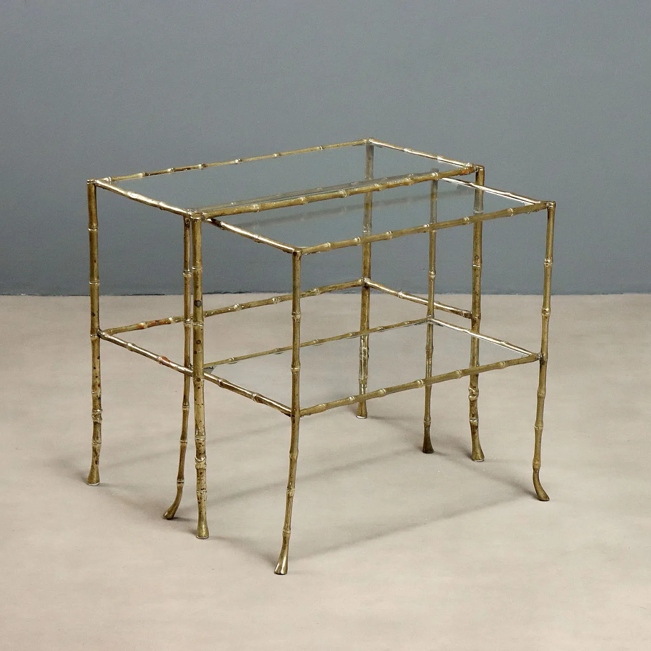 Pair of nest coffee tables with brass legs, 1960s 1