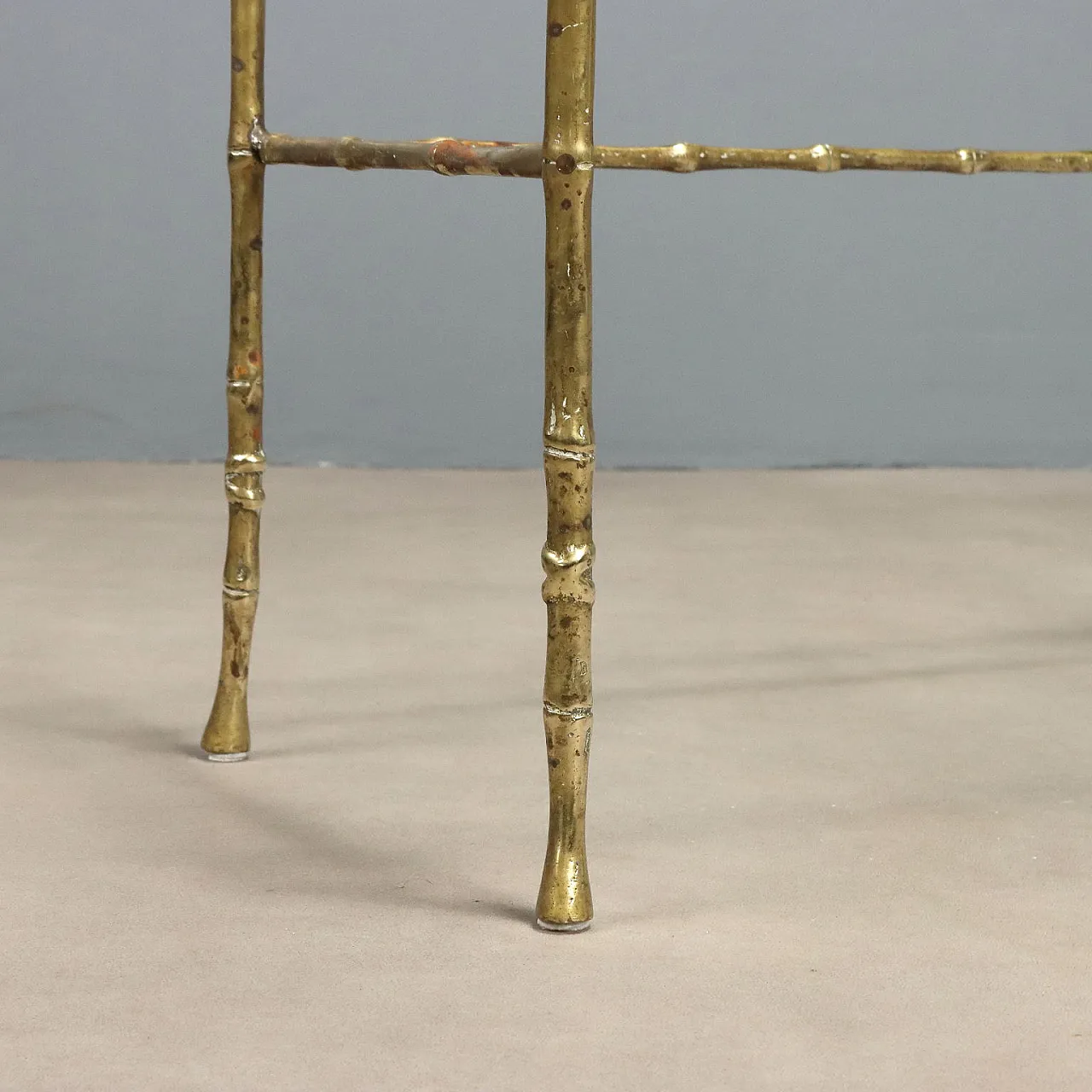 Pair of nest coffee tables with brass legs, 1960s 7