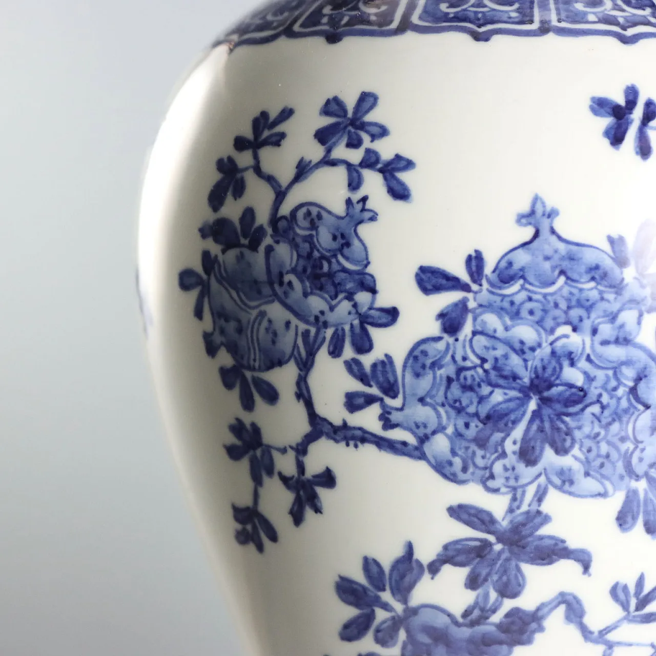 Yen Yen porcelain vase, 20th century 4