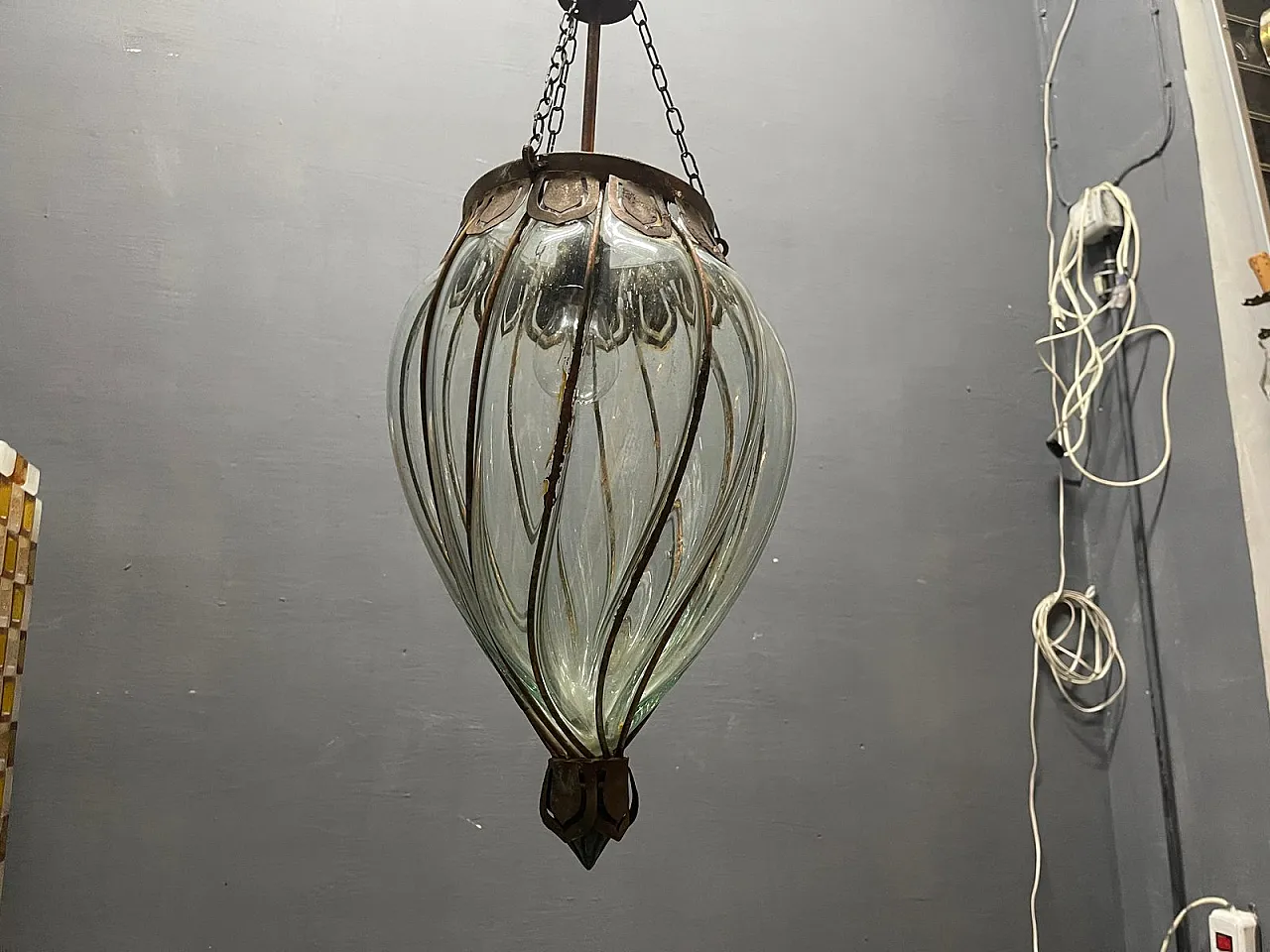 Pendant lamp in wrought iron and Murano glass, 1950s 9