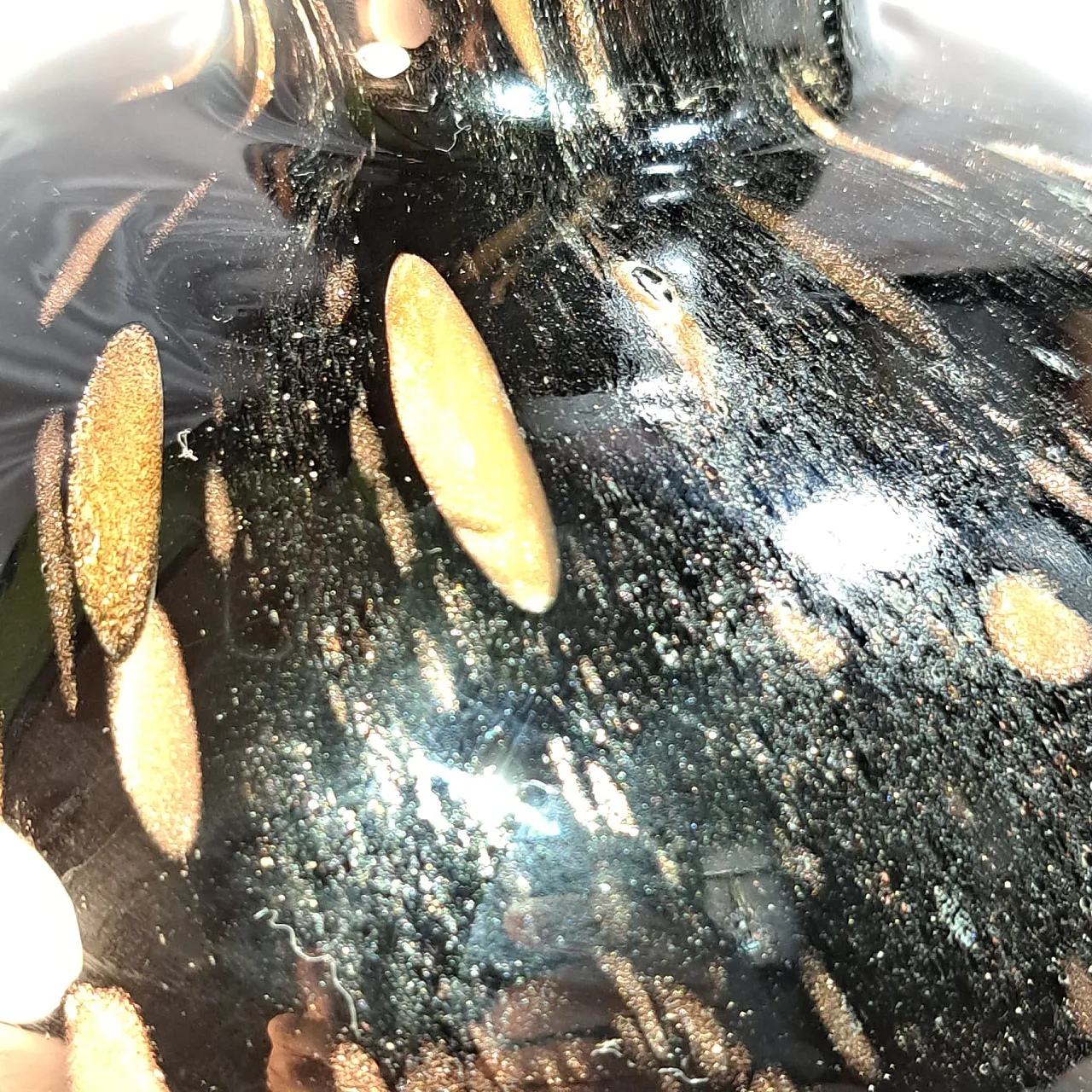 Black glass and aventurine vase attributable to Nason. 50s 9