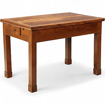 Extendable walnut table with maple thread, 20th century