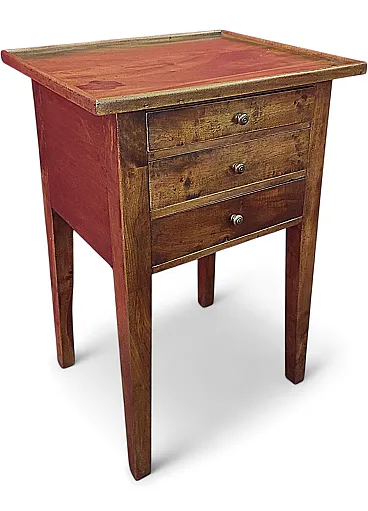 Empty walnut coffee table, 19th century