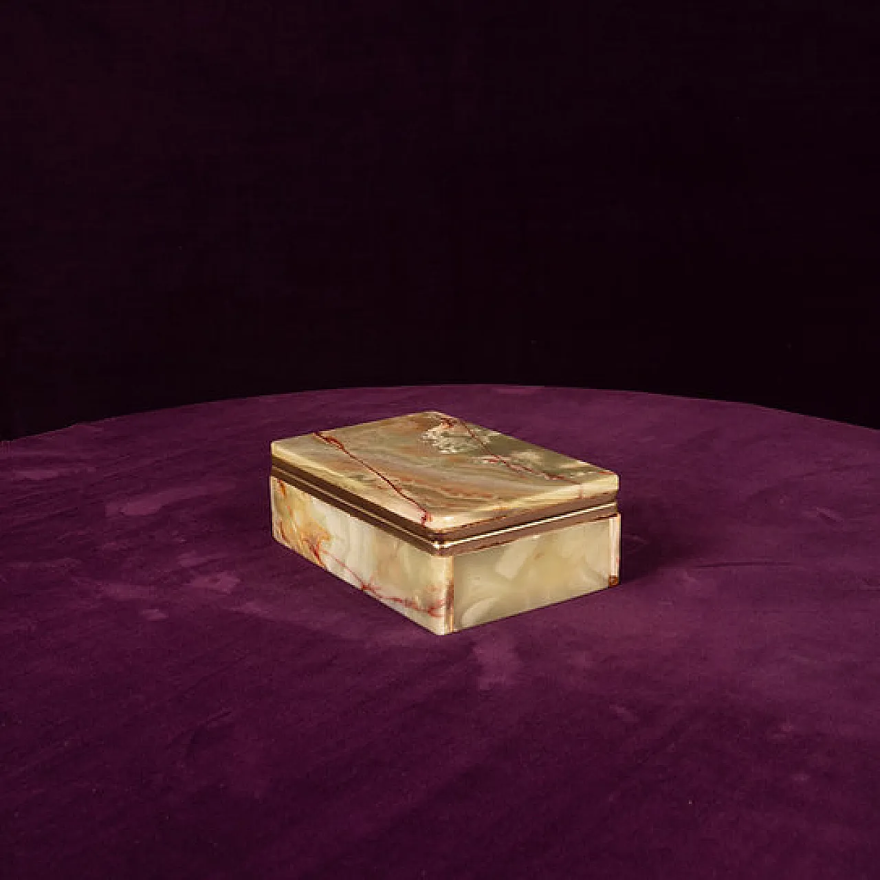 Green onyx and brass lidded catch-all box, 1970s 1