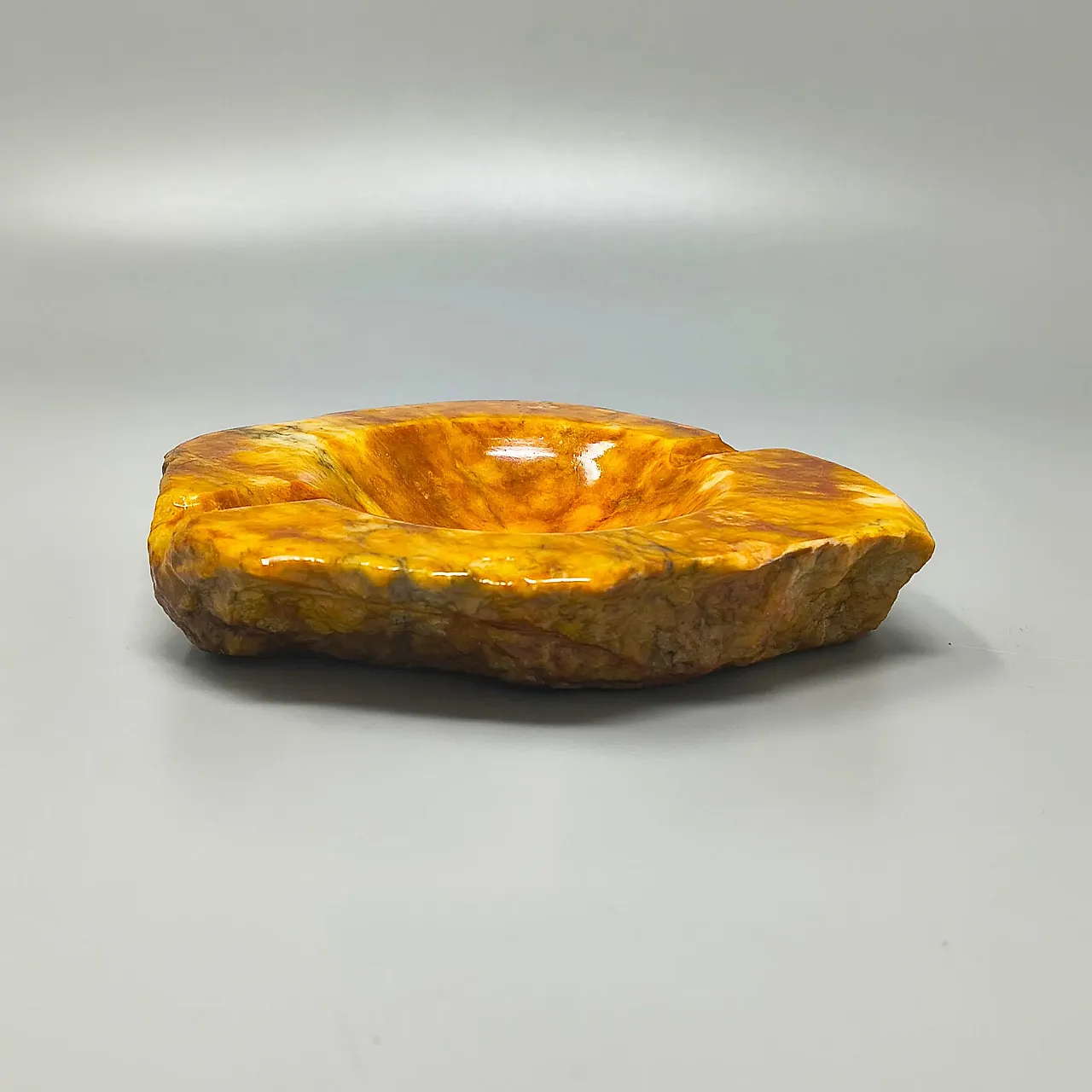 Mid-Century Modern alabaster smoking set by Romano Bianchi, 1960s 4