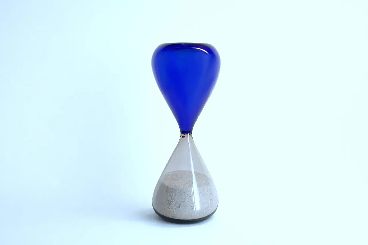 Clessidra in vetro di Murano di Fulvio Bianconi per Venini, anni '90 1