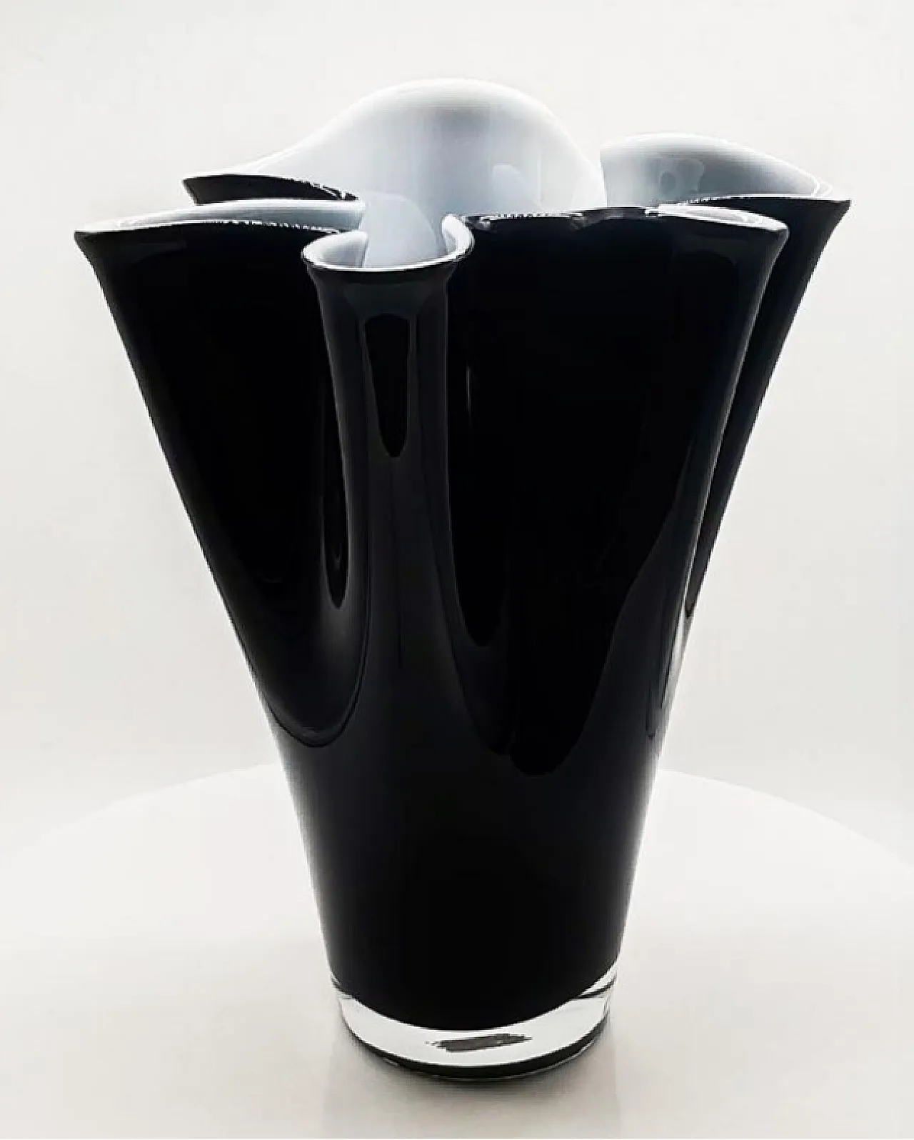 Fazzoletto vase in Murano glass, 1960s 4