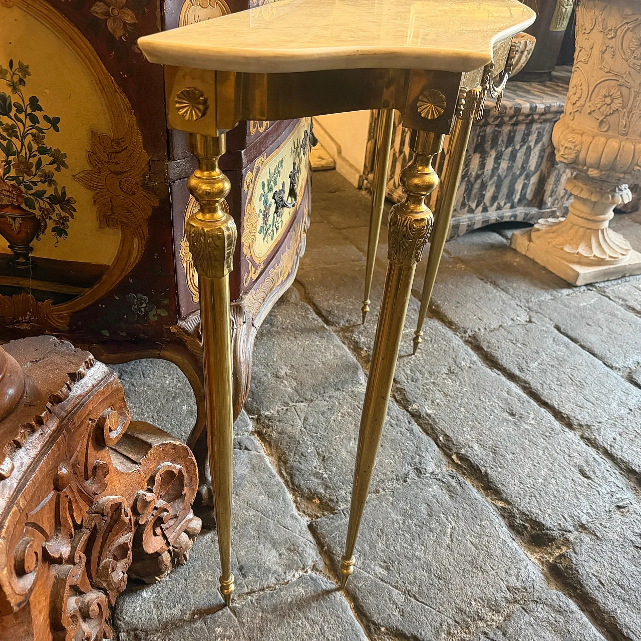 Consolle in marmo giallo e ottone Mid-Century Modern, anni '50 4