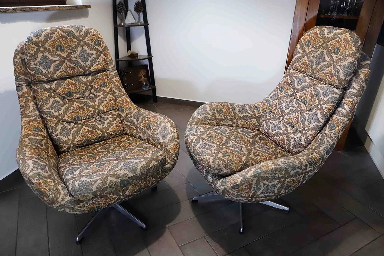 Pair of High-Back Swivel Armchairs with Abstract Upholstery, 70s 3