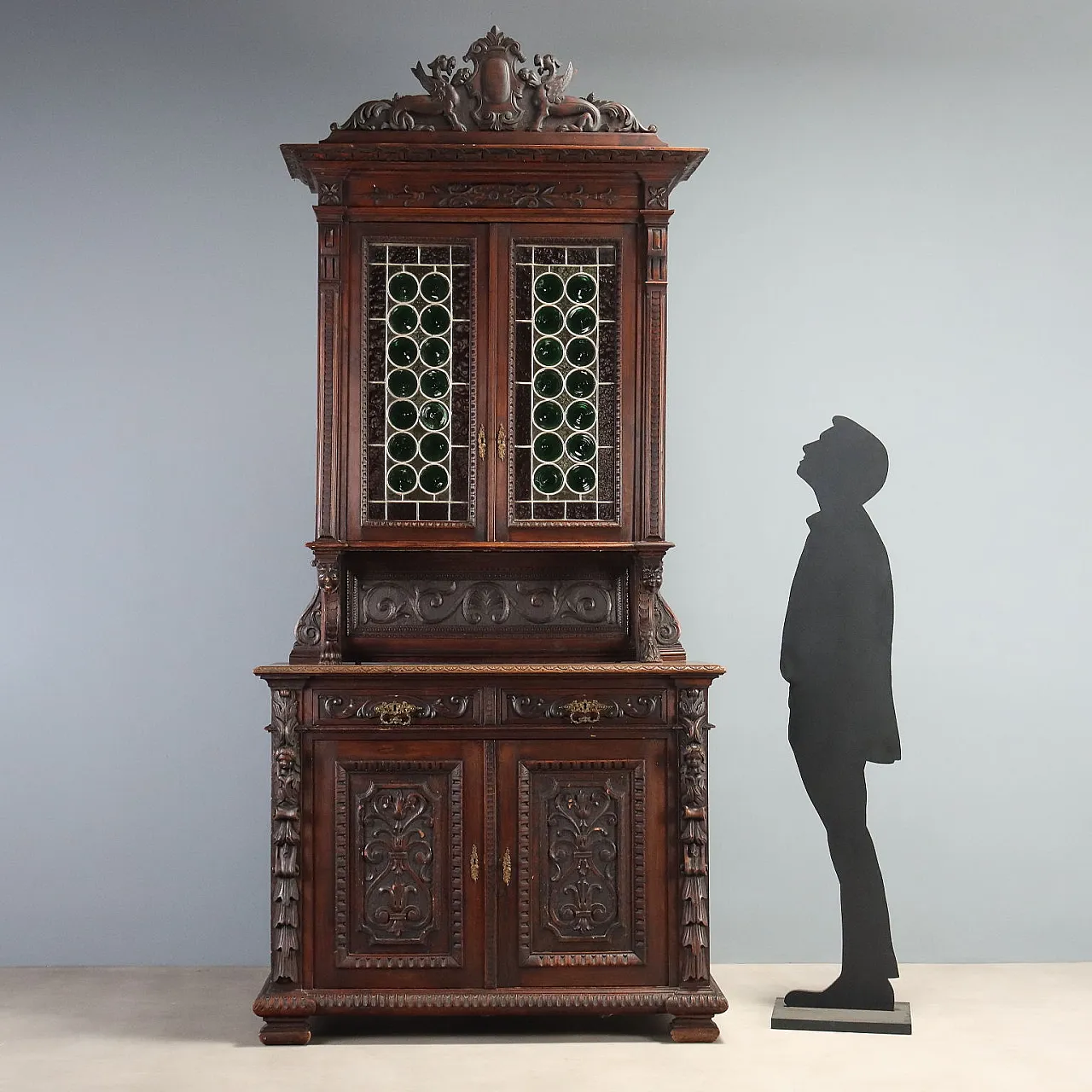 Double body sideboard in Neo-Renaissance style in walnut, 19th century 3