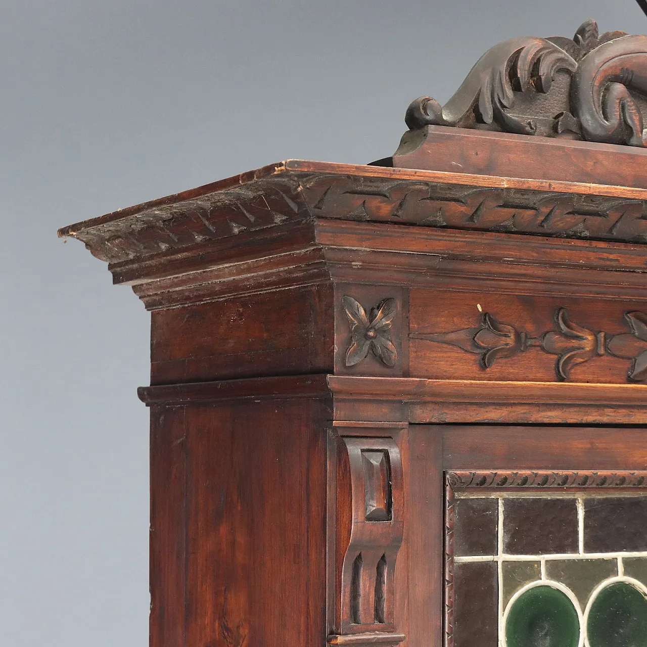 Double body sideboard in Neo-Renaissance style in walnut, 19th century 8