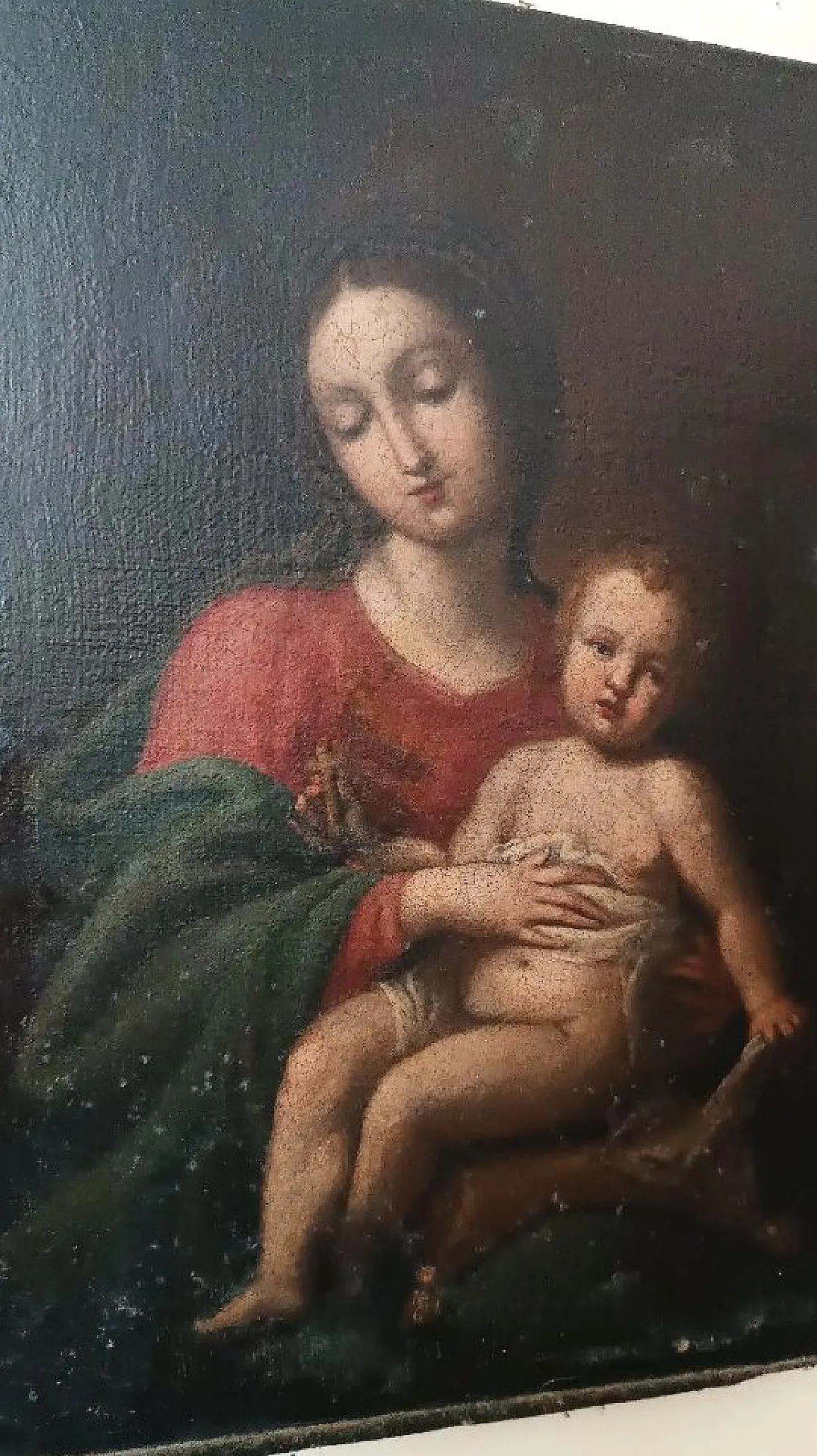 Vergine con Bambino, olio su tela, fine '600 3