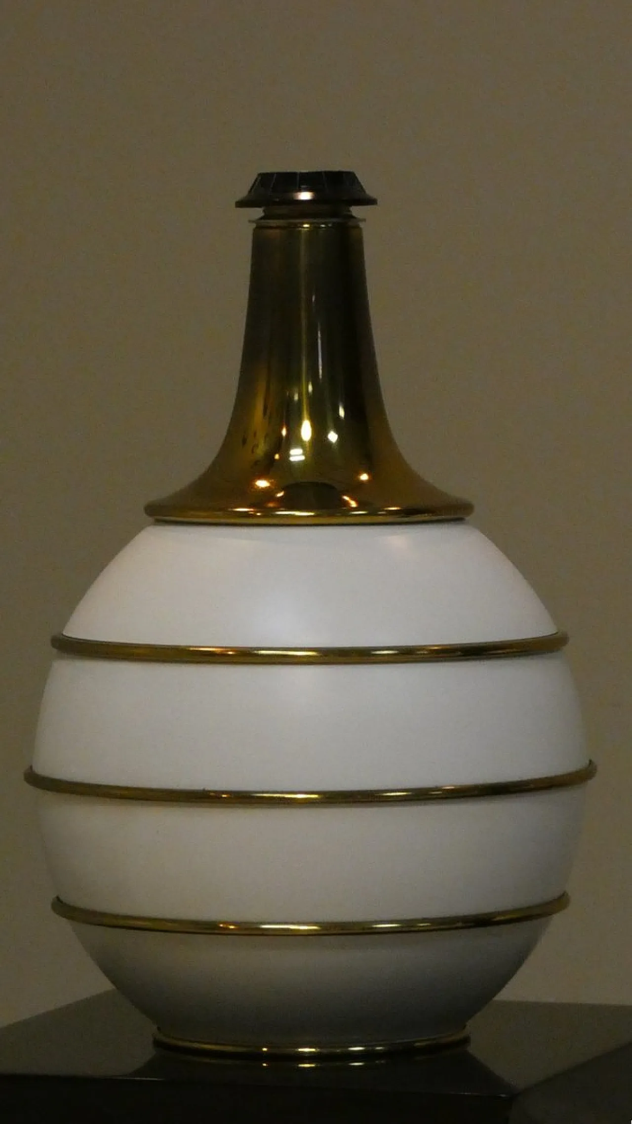 Pair of table lamps with brass details by Tommaso Barbi, 1970s 8