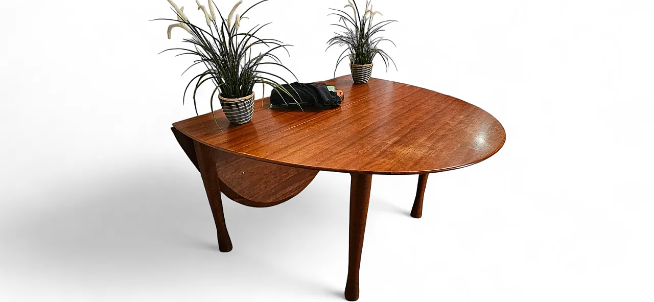 Babe oval refectory table by De Padova, late 20th century 4