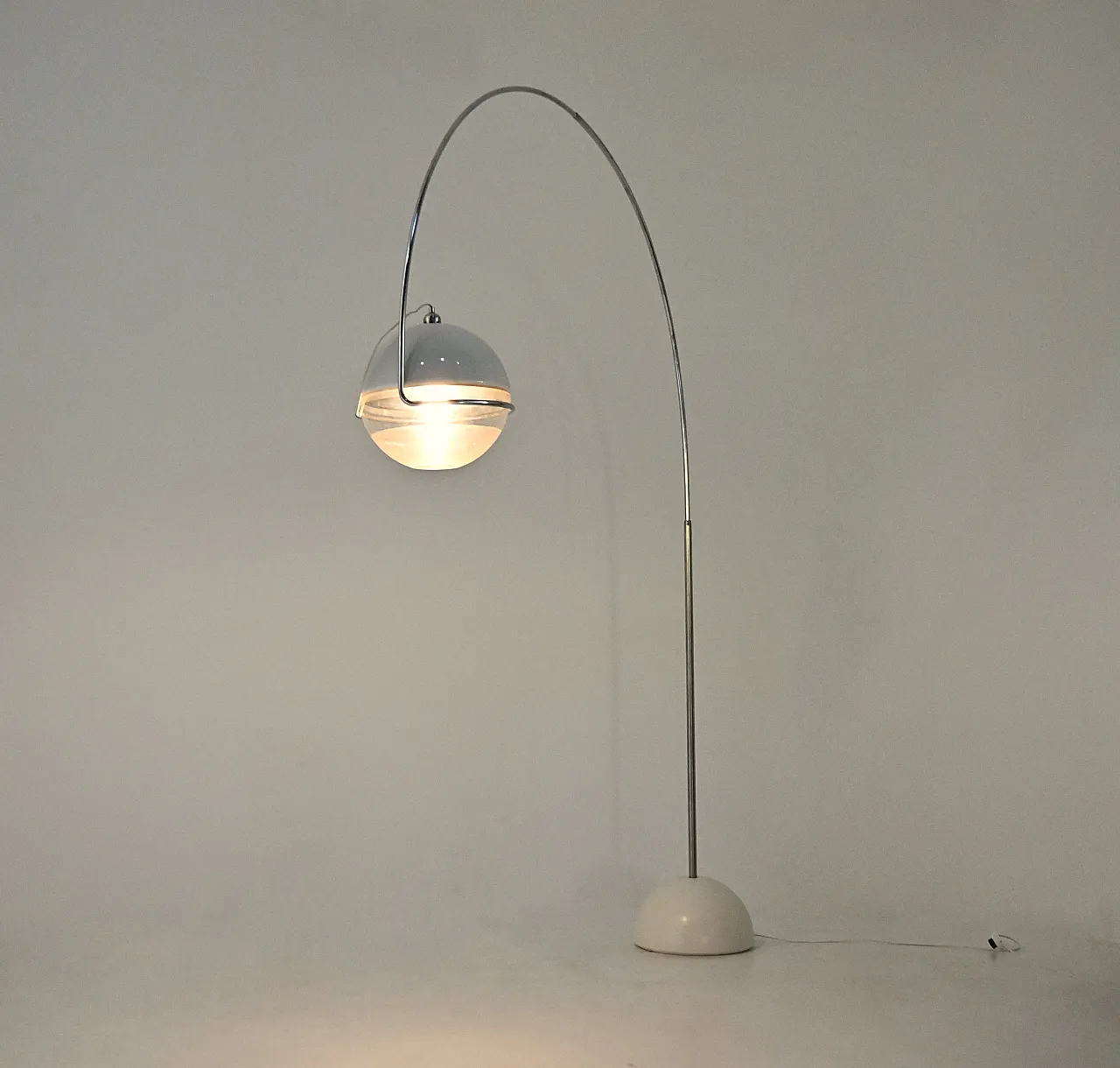 Lampada da terra Focus di Fabio Lenci per Guzzini, anni '70 4