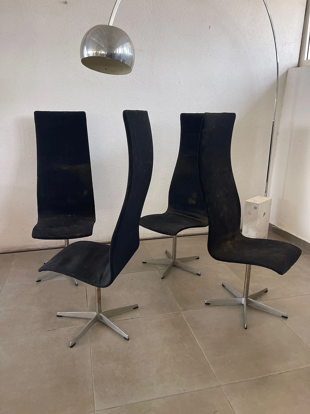 Set of four Oxford chairs by Arne Jacobsen for Fritz Hansen 3