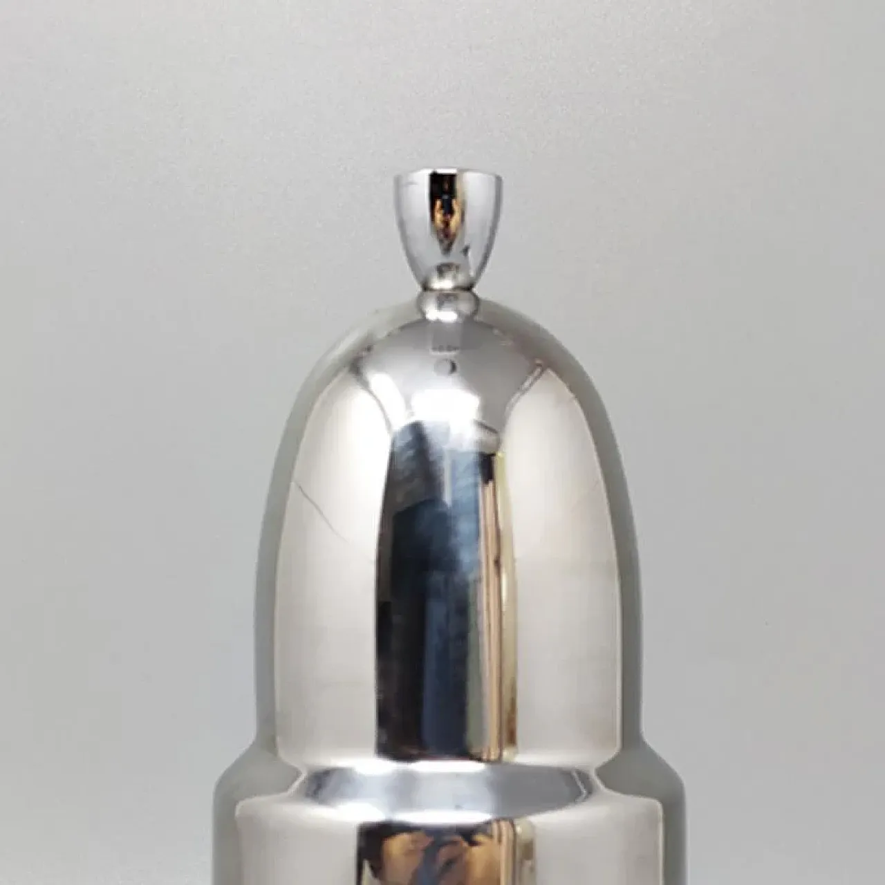 Shaker da cocktail modernista WMF Cromargan di Jo Laubner, anni '70 4