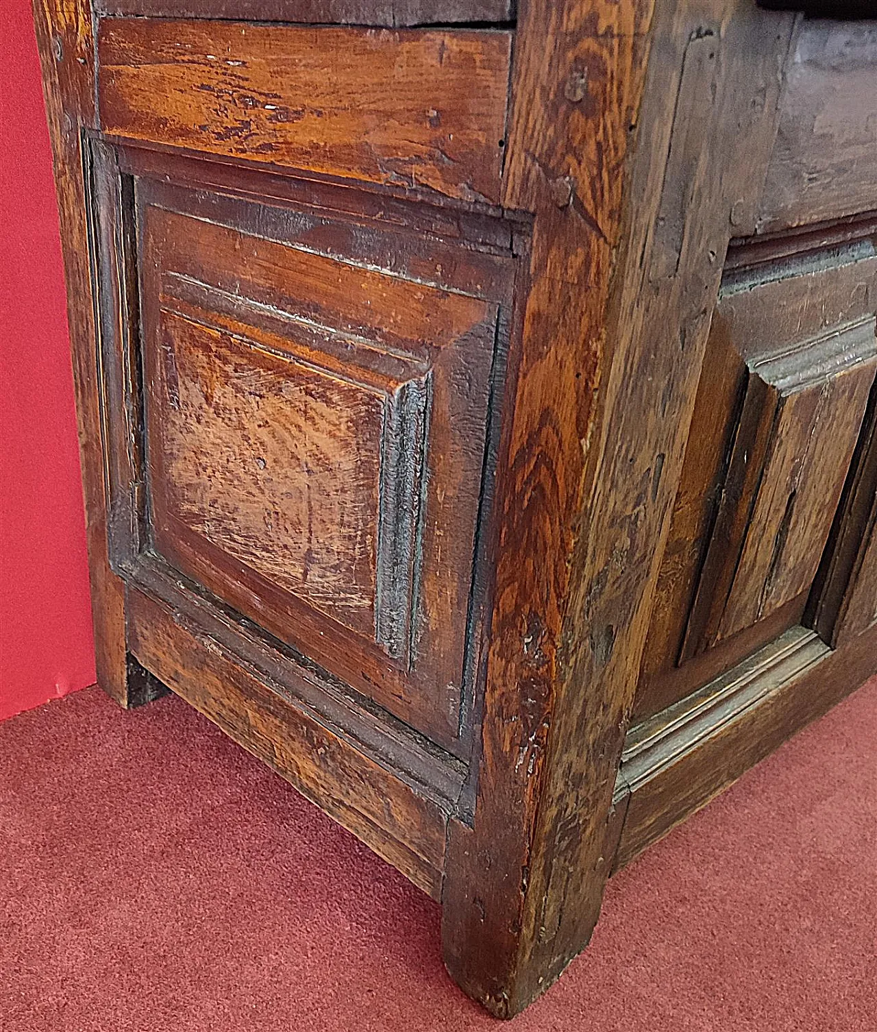 Spanish oak bench, 16th century 6