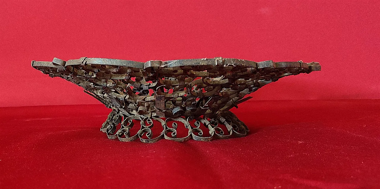 Machined metal centerpiece, 19th century 3