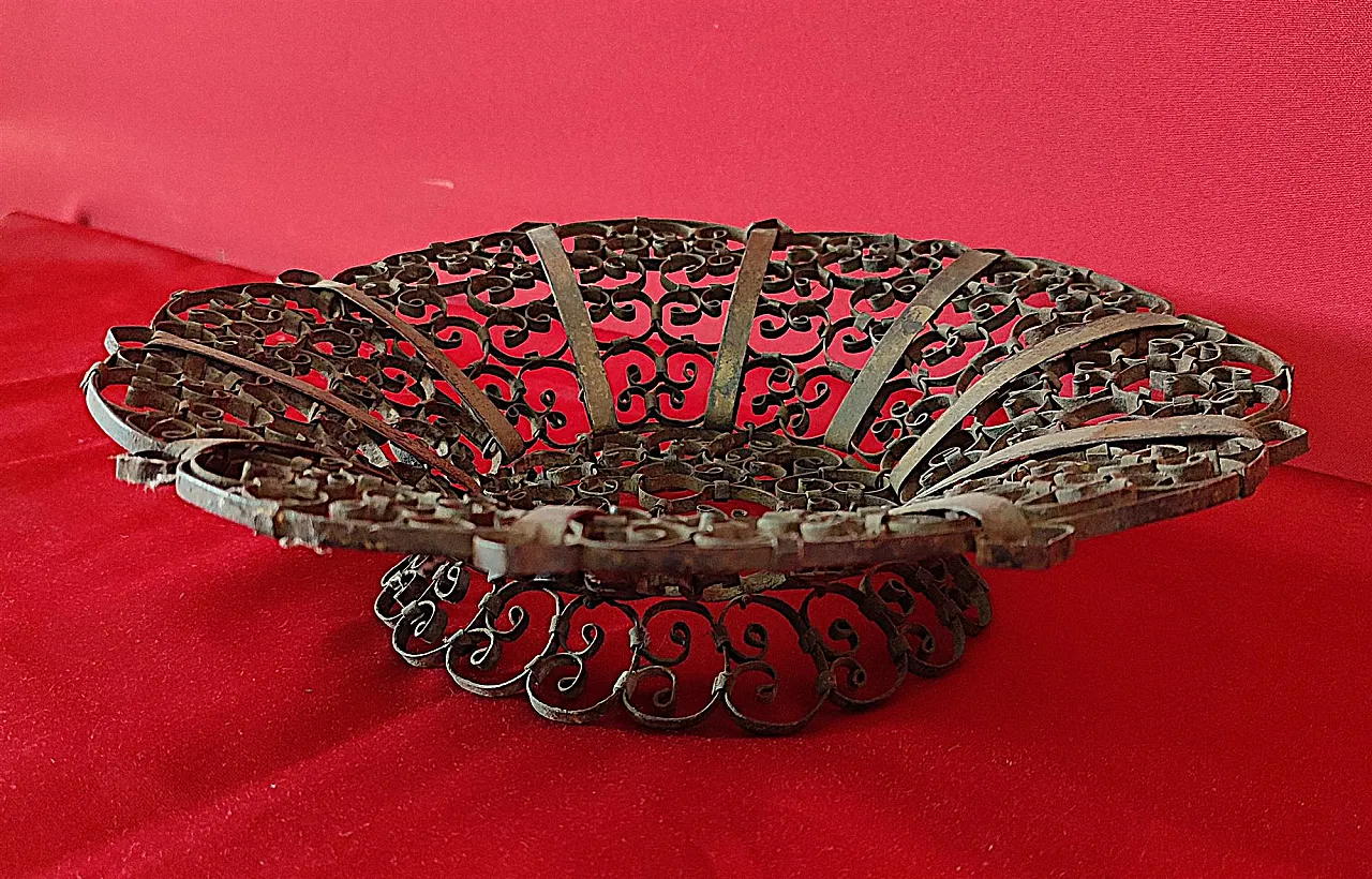 Machined metal centerpiece, 19th century 10