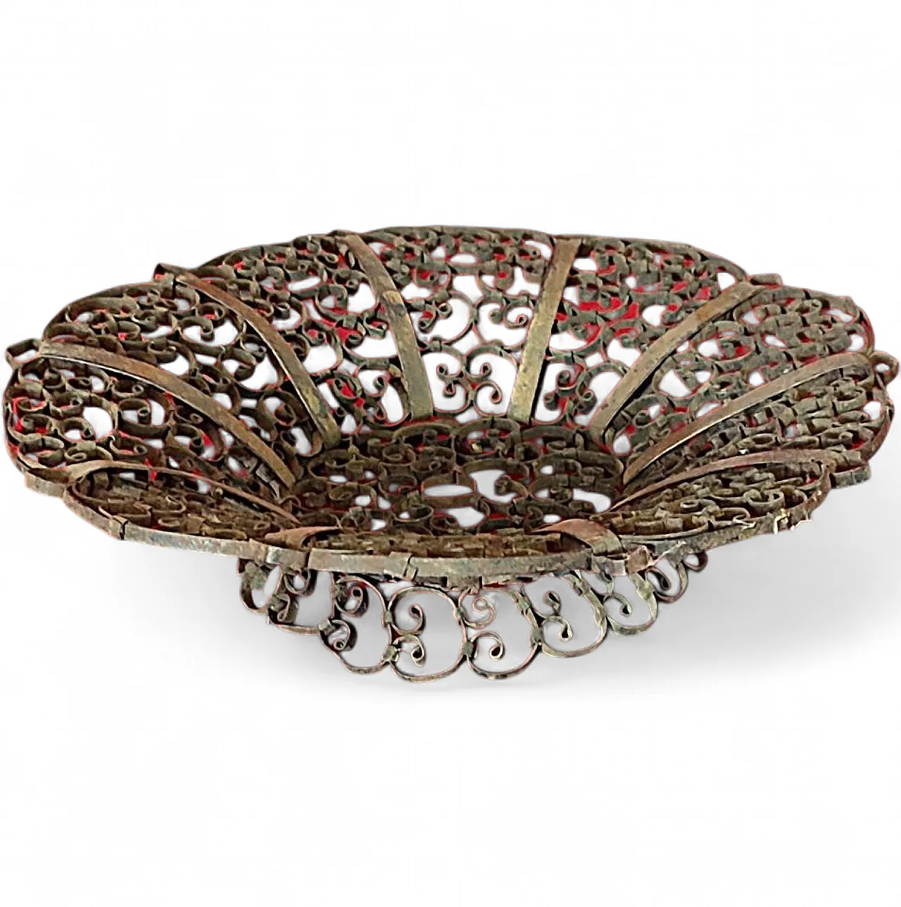 Machined metal centerpiece, 19th century 11