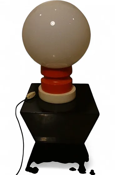 Table lamp in opaline glass and wood, Italy, 1970s