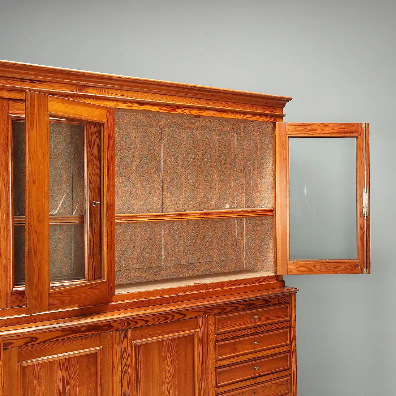Credenza doppio corpo in larice, fine '800 5