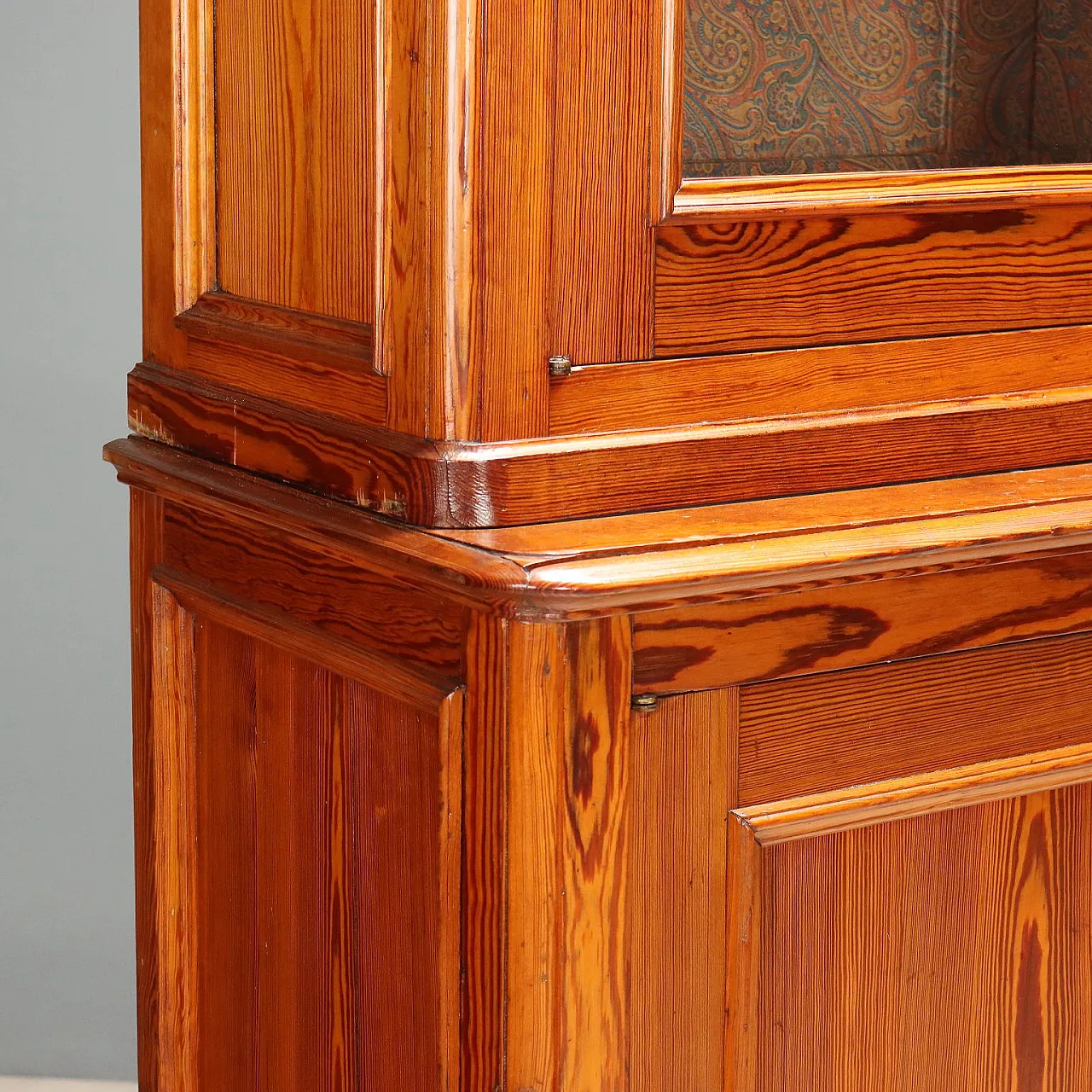 Credenza doppio corpo in larice, fine '800 8