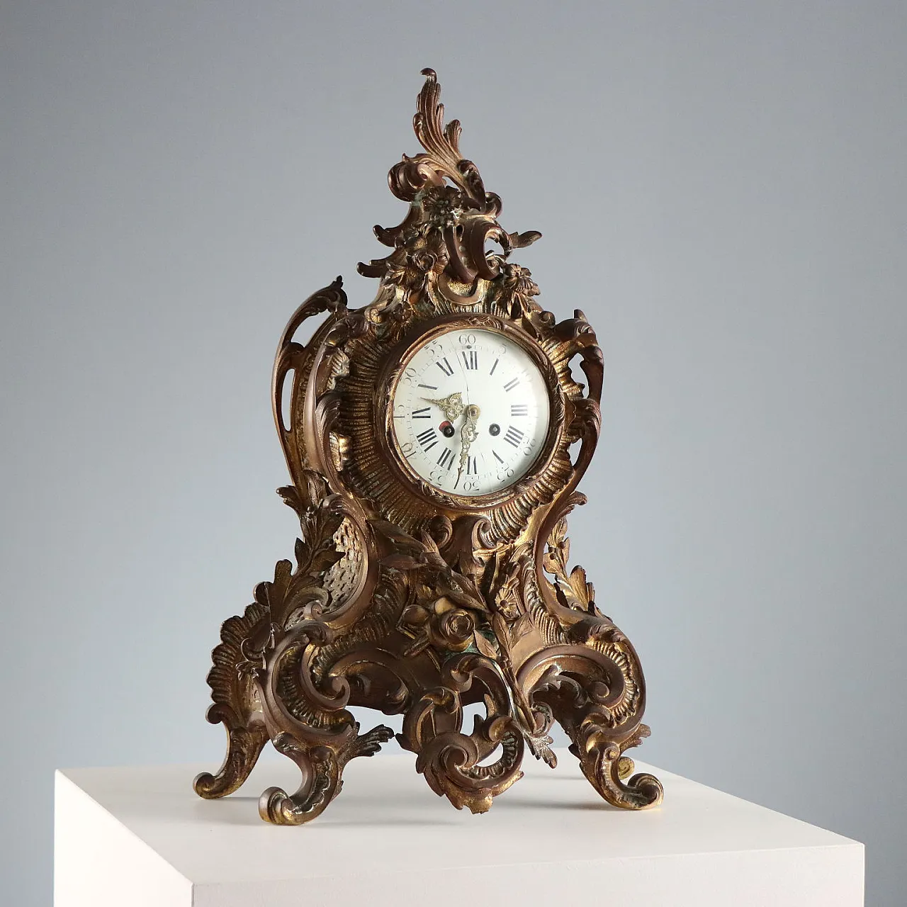 Free standing clock in bronze, 19th century 1