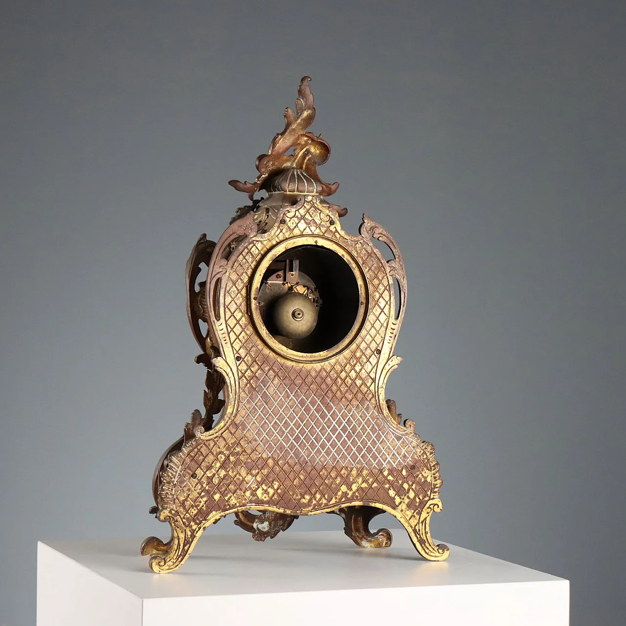 Free standing clock in bronze, 19th century 9