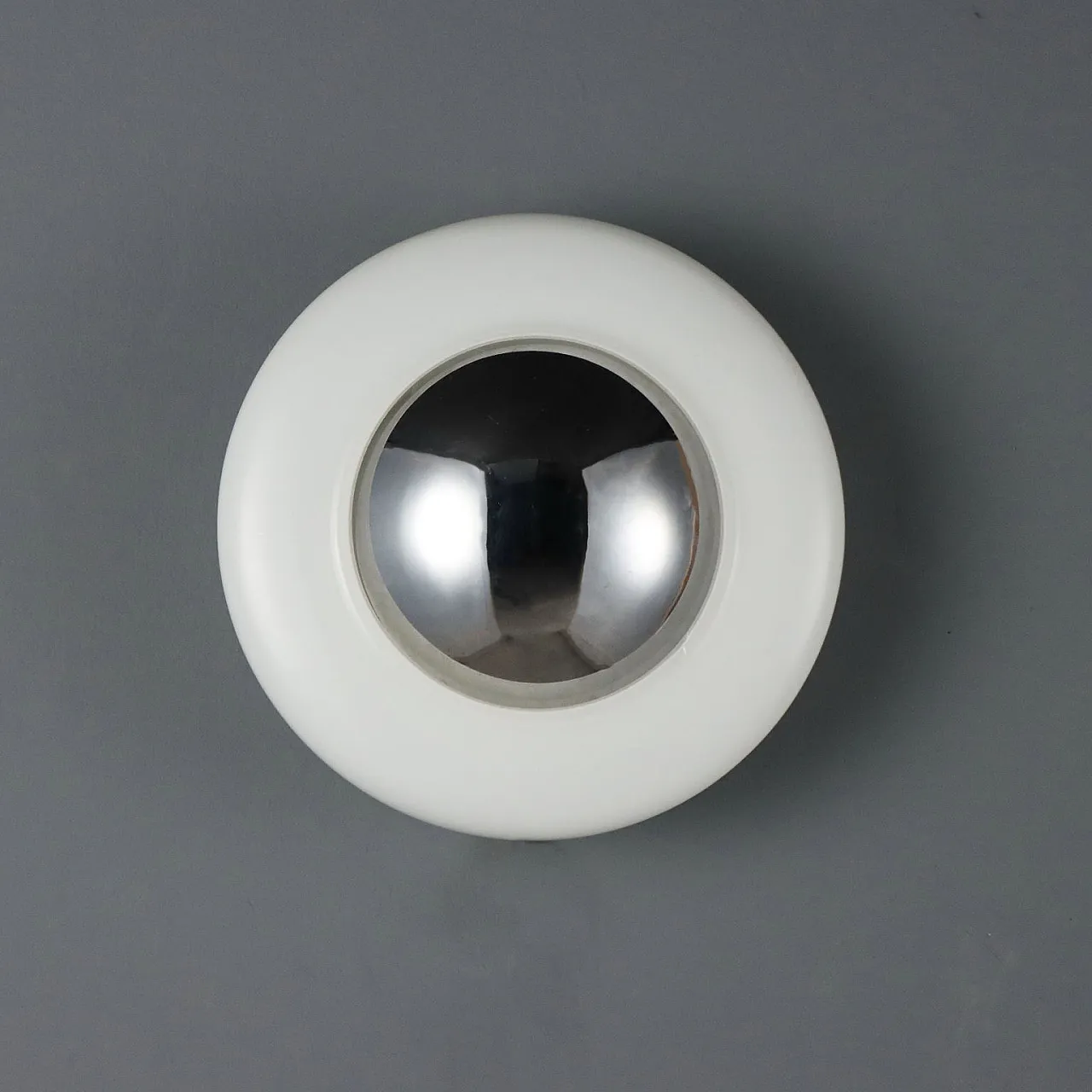 Applique in chromed aluminum and glass, 1970s 4