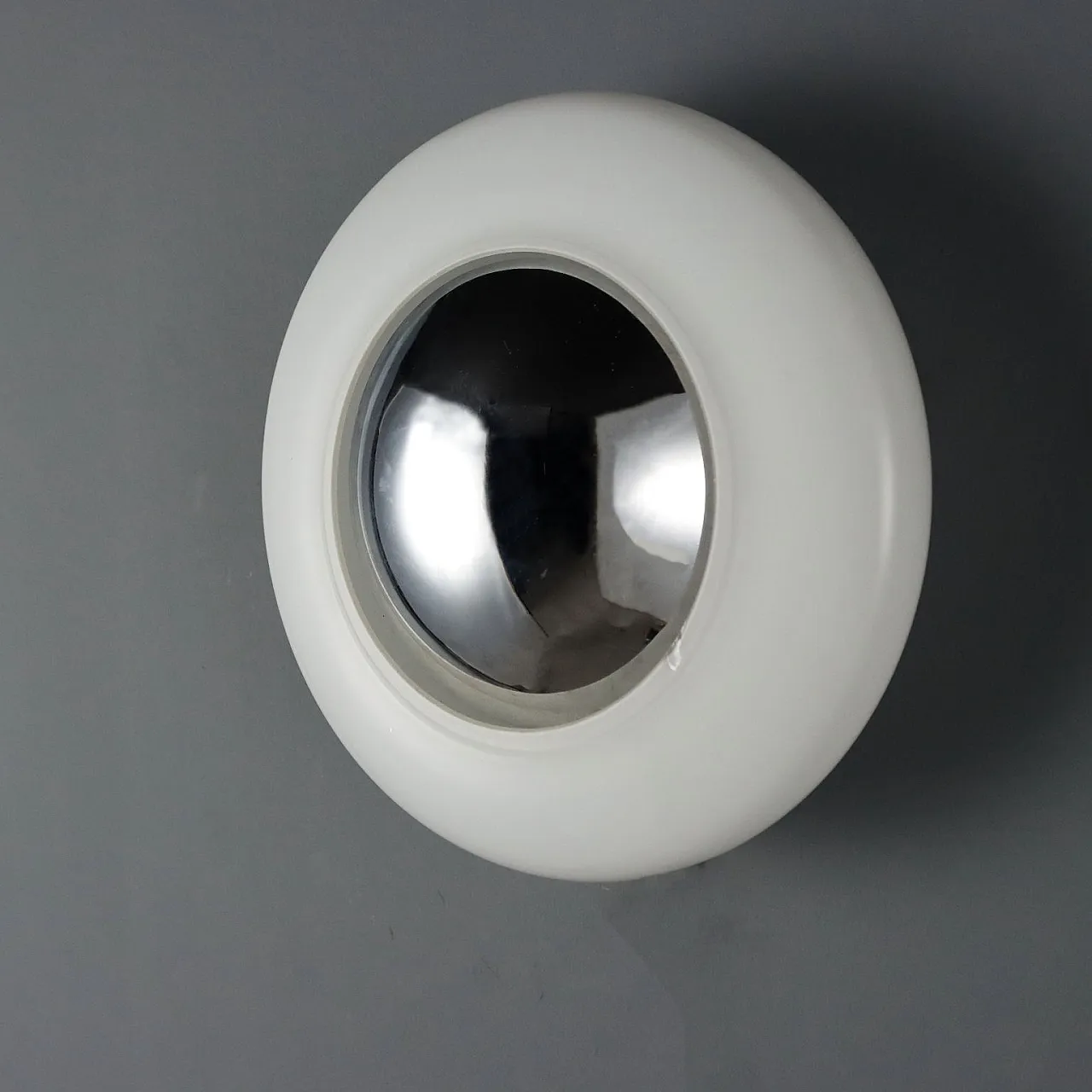 Applique in chromed aluminum and glass, 1970s 5