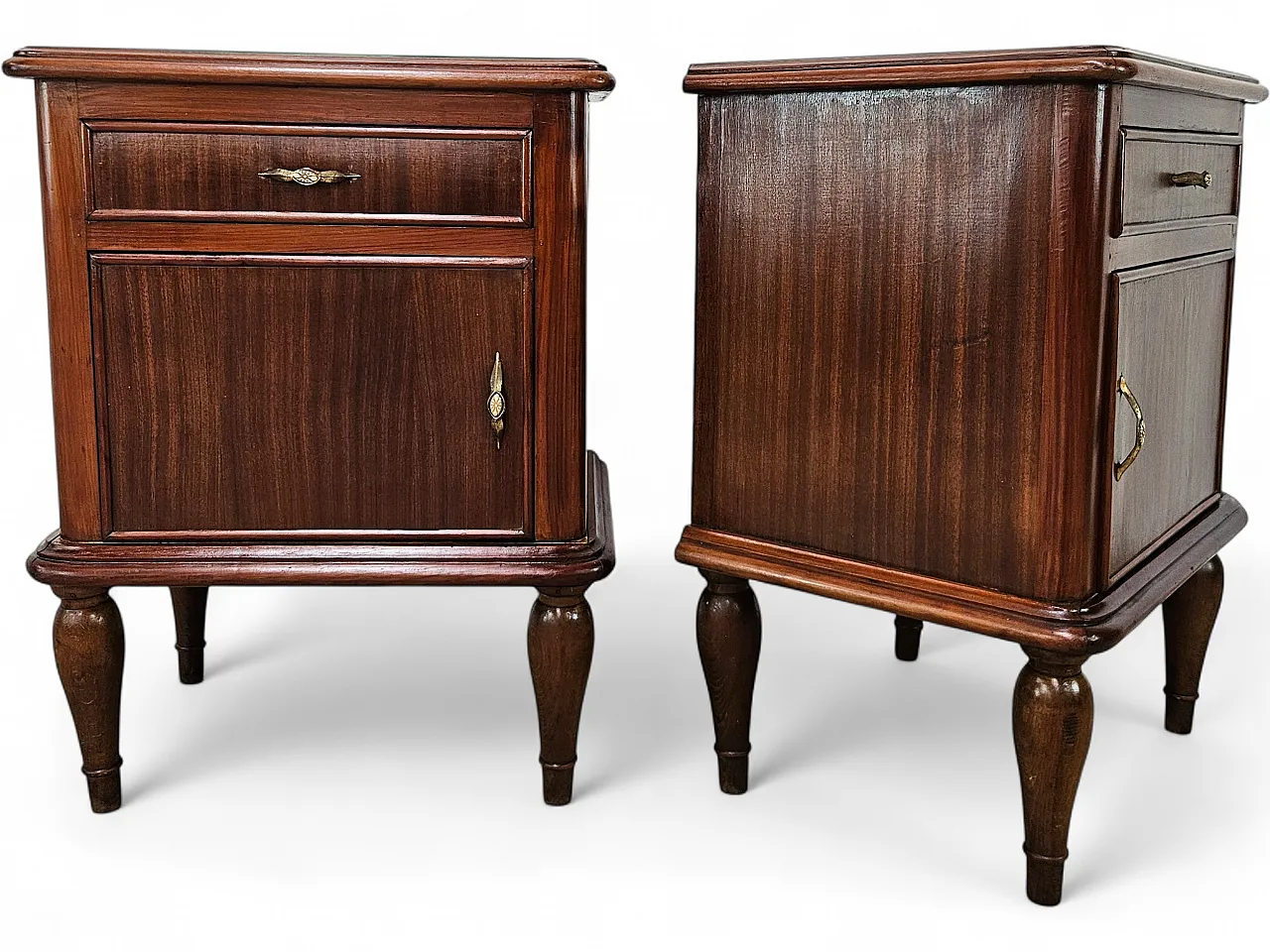 Pair of Art Deco bedside tables with mirrored top, 1950s 18