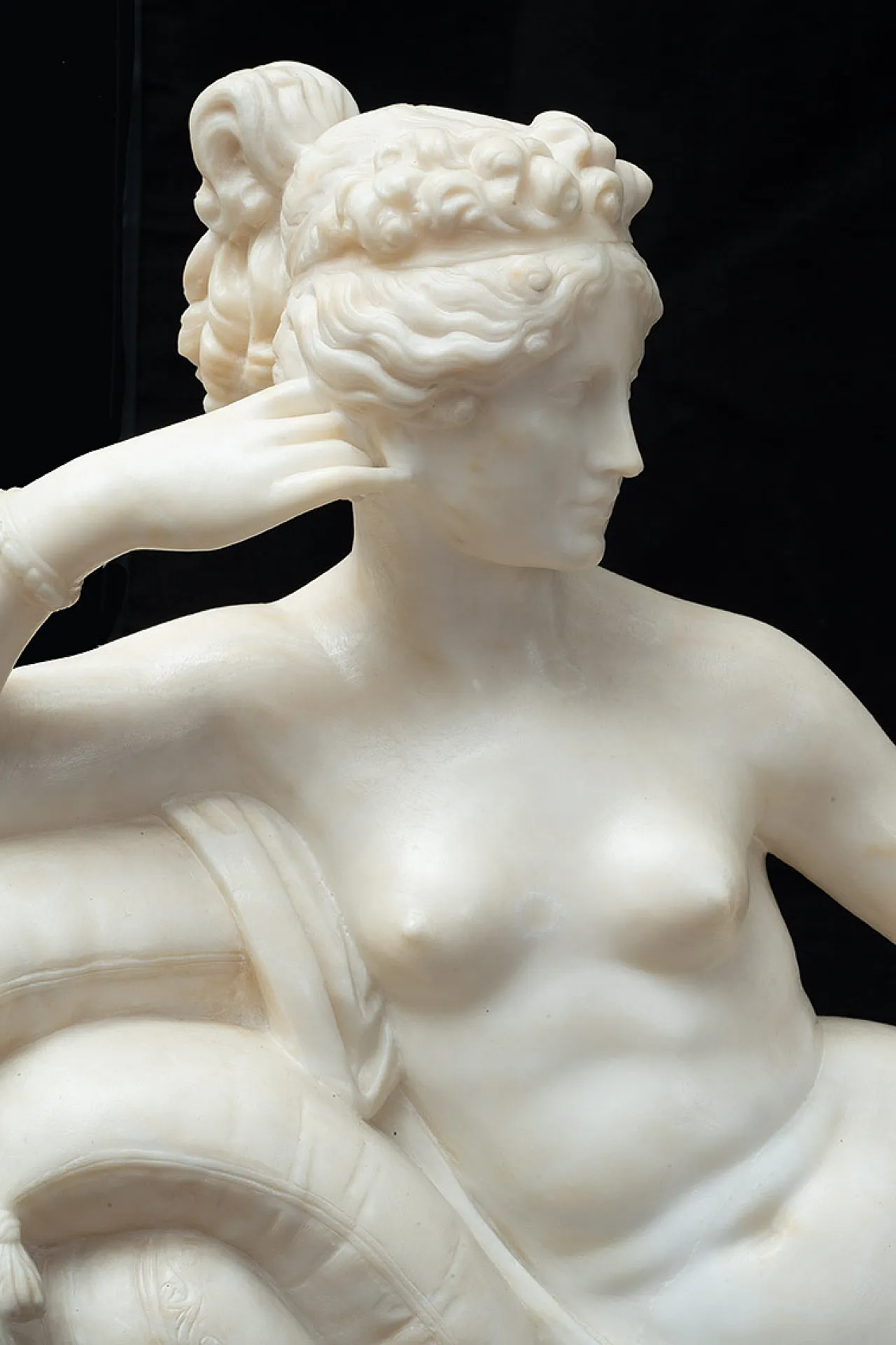 Paolina Buonaparte, Neoclassical sculpture in alabaster, 19th c. 2
