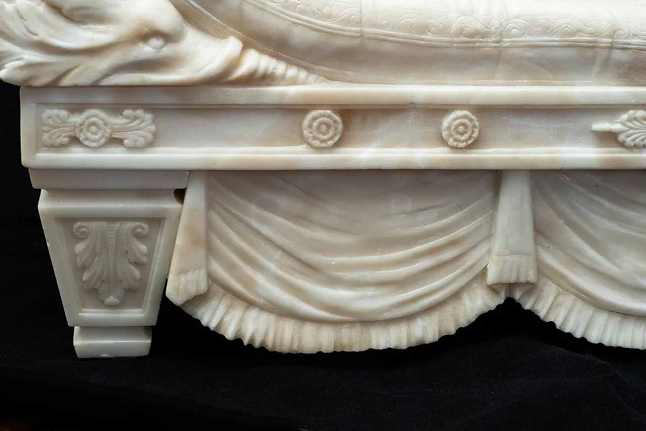Paolina Buonaparte, Neoclassical sculpture in alabaster, 19th c. 3