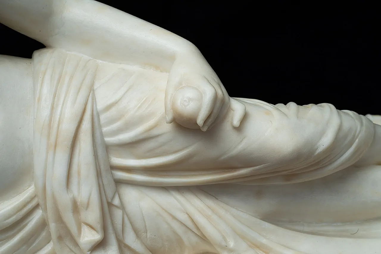 Paolina Buonaparte, Neoclassical sculpture in alabaster, 19th c. 4