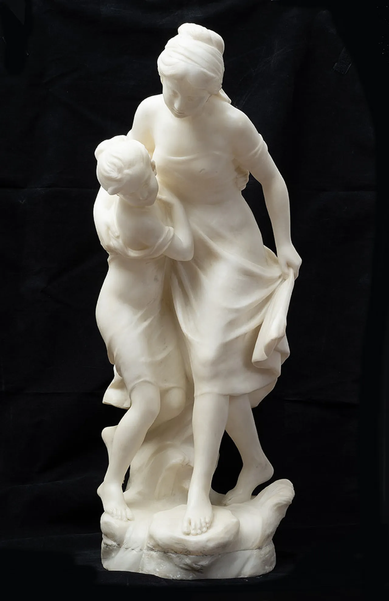 Ancient Napoleon III sculpture of women in alabaster, 19th century 1