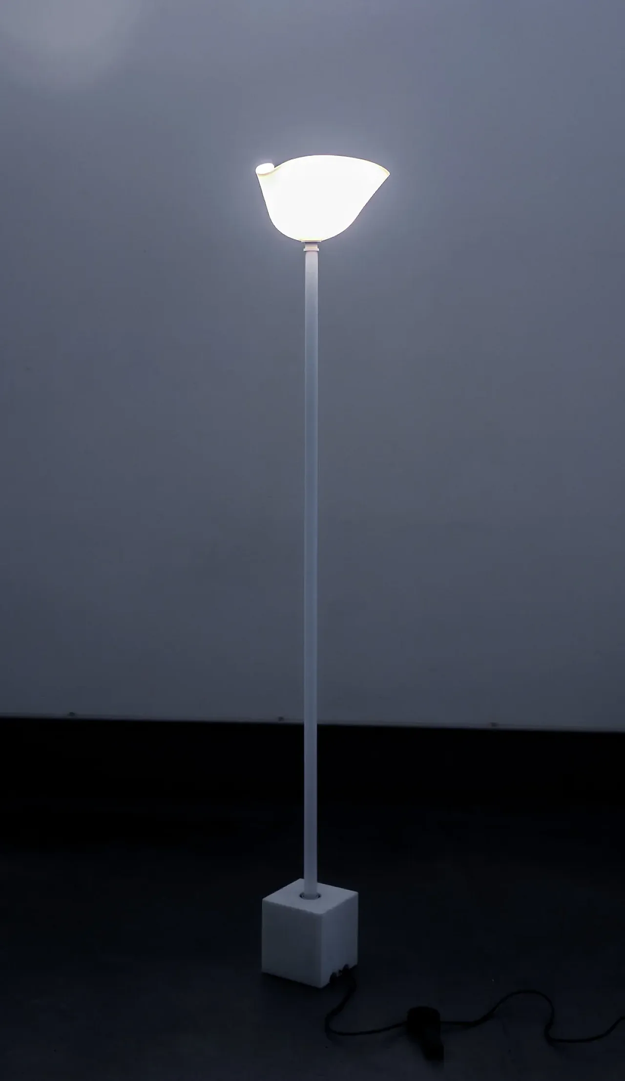 Lampada Tricorno di Ludovico Diaz De Santillana per Venini, anni '80 2