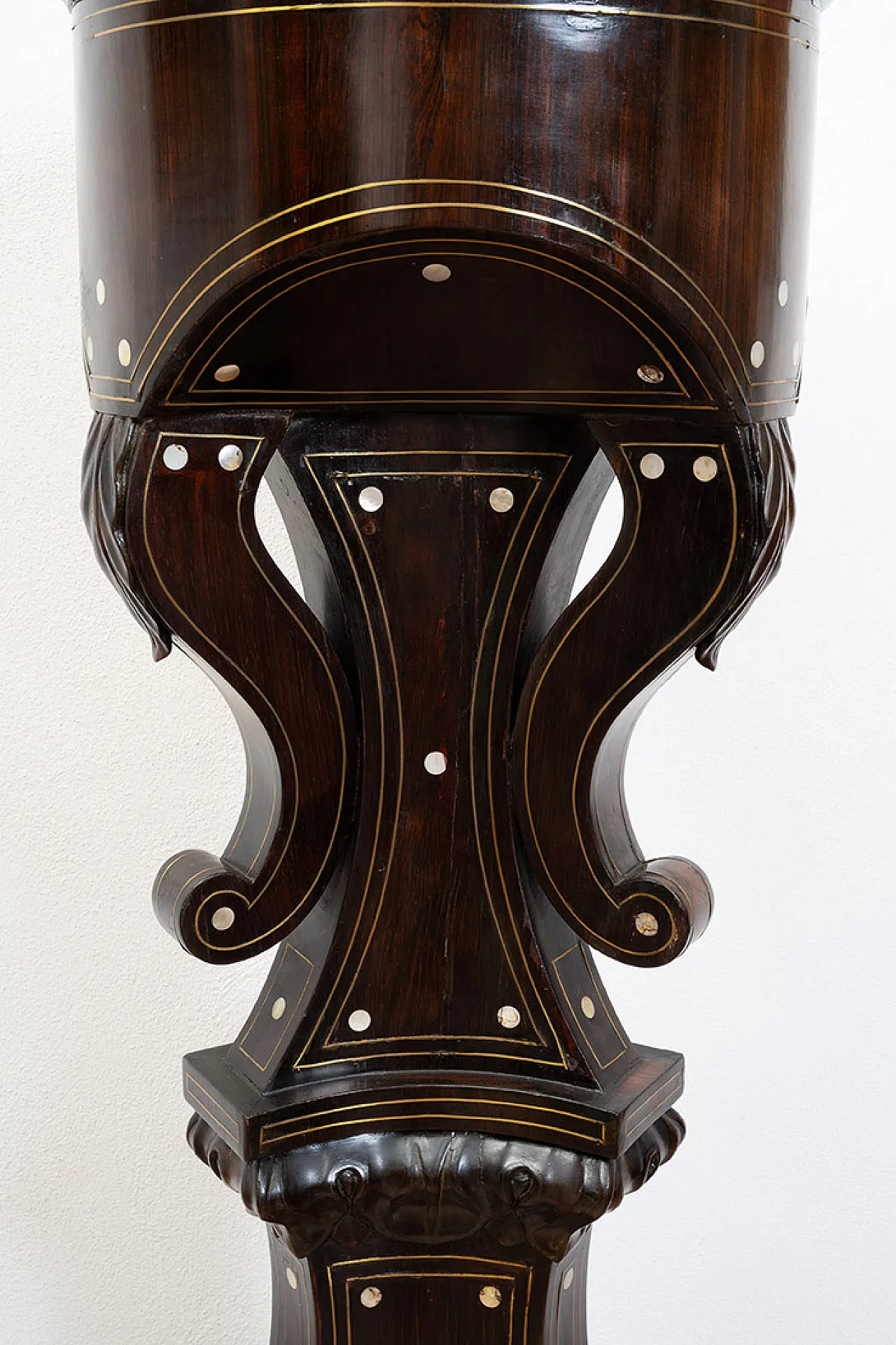 Antique Neapolitan Louis Philippe column in fine wood with inlays 3