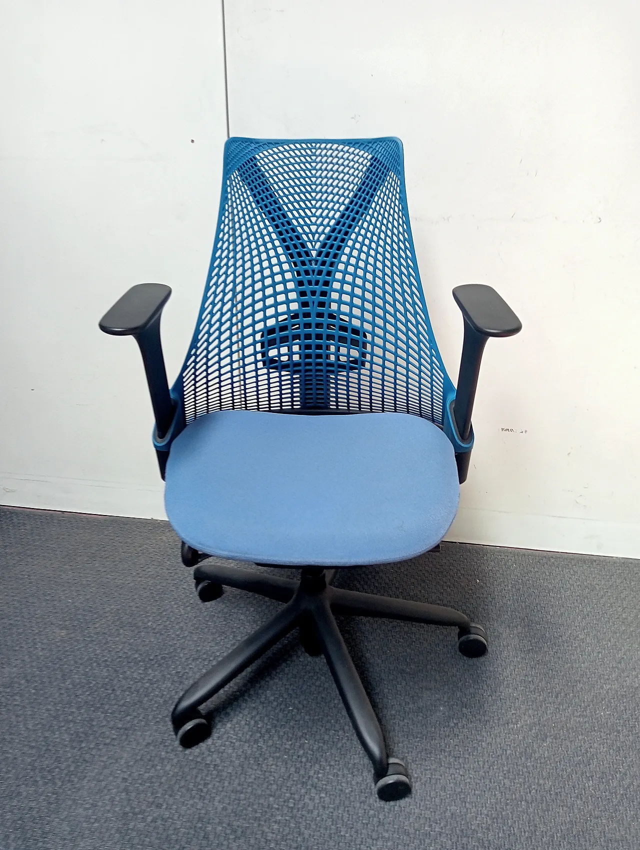 Poltroncina Sayl di Herman Miller, anni 2000s 1