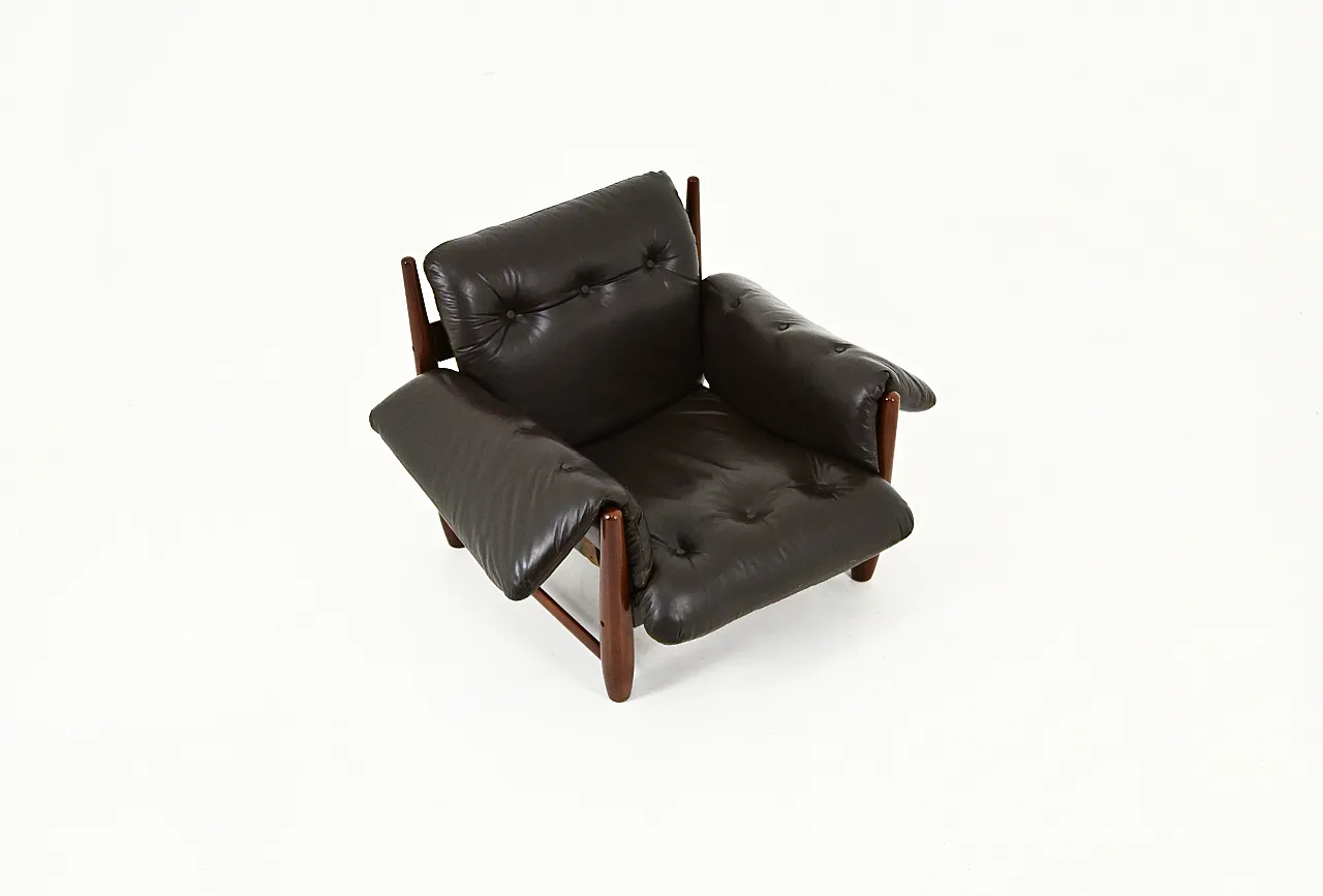 Poltrona lounge "Sheriff" di Sergio Rodrigues per ISA Bergamo, anni '60 2