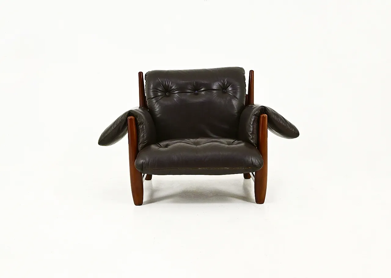 Poltrona lounge "Sheriff" di Sergio Rodrigues per ISA Bergamo, anni '60 3