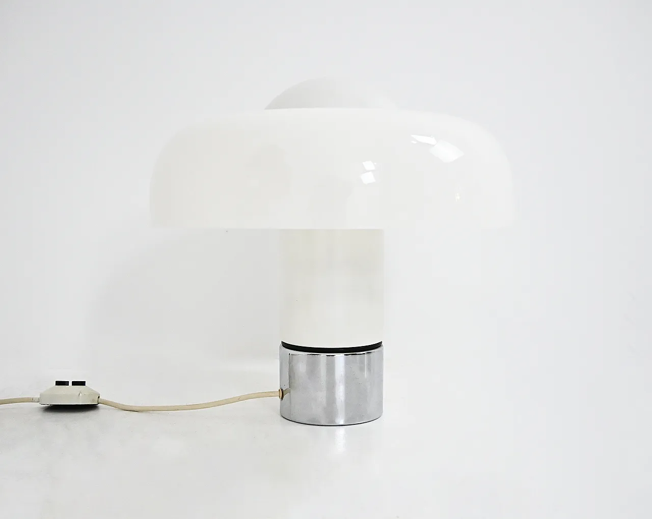 Lampada Brumbury di Luigi Massoni per Harvey Guzzini, anni '70 11