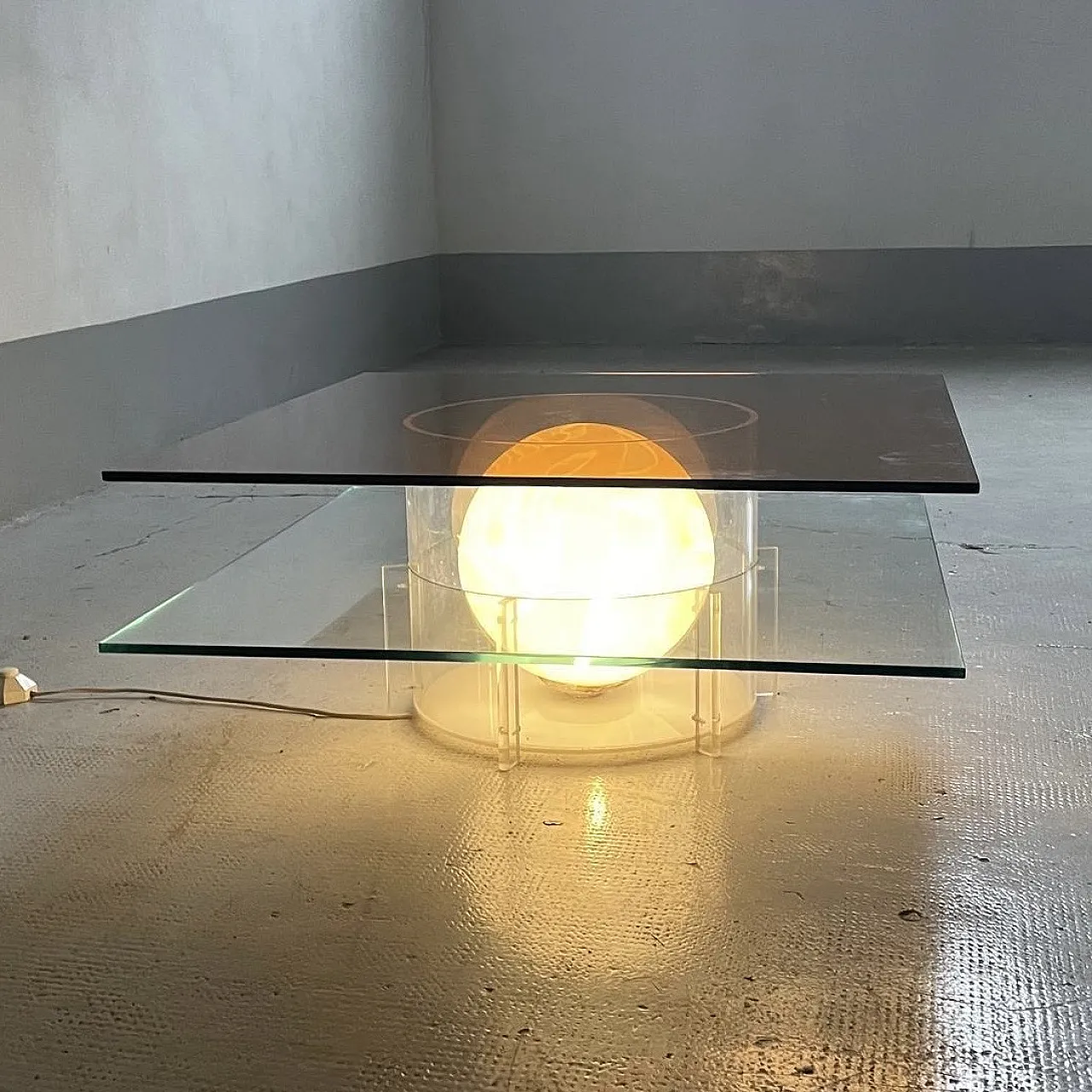 Illuminated coffee table in methacrylate and Murano glass, 1970s 1