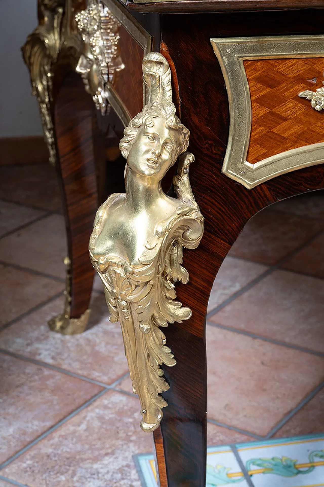 French Napoleon III Desk in exotic wood and gilded metal, 19th c. 4