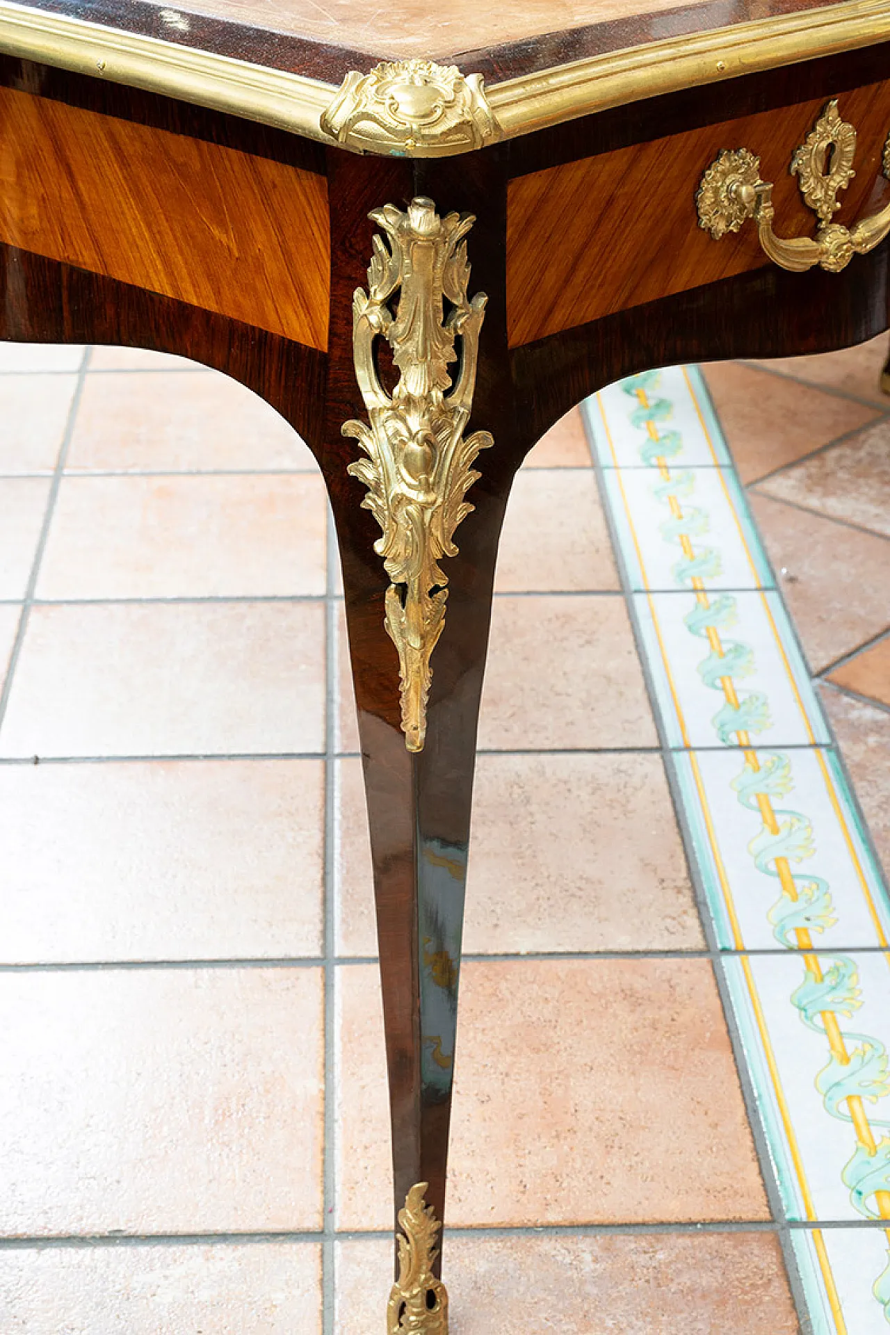 Scrivania Napoleone III Francese in legno esotico e metallo, '800 7