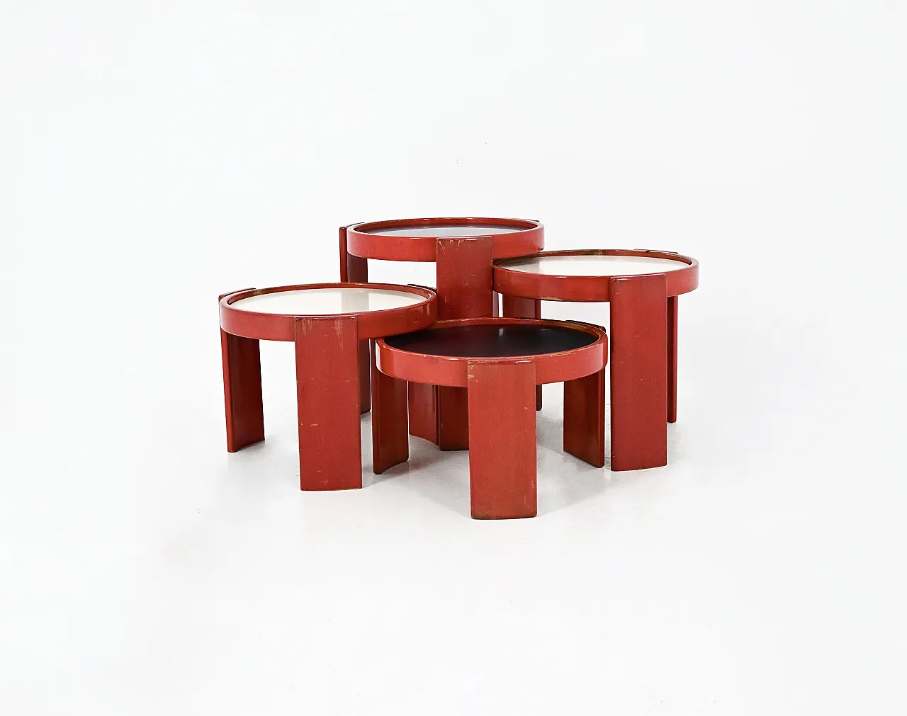 4 tavolini mod 780 di Gianfranco Frattini per Cassina, anni '60 1