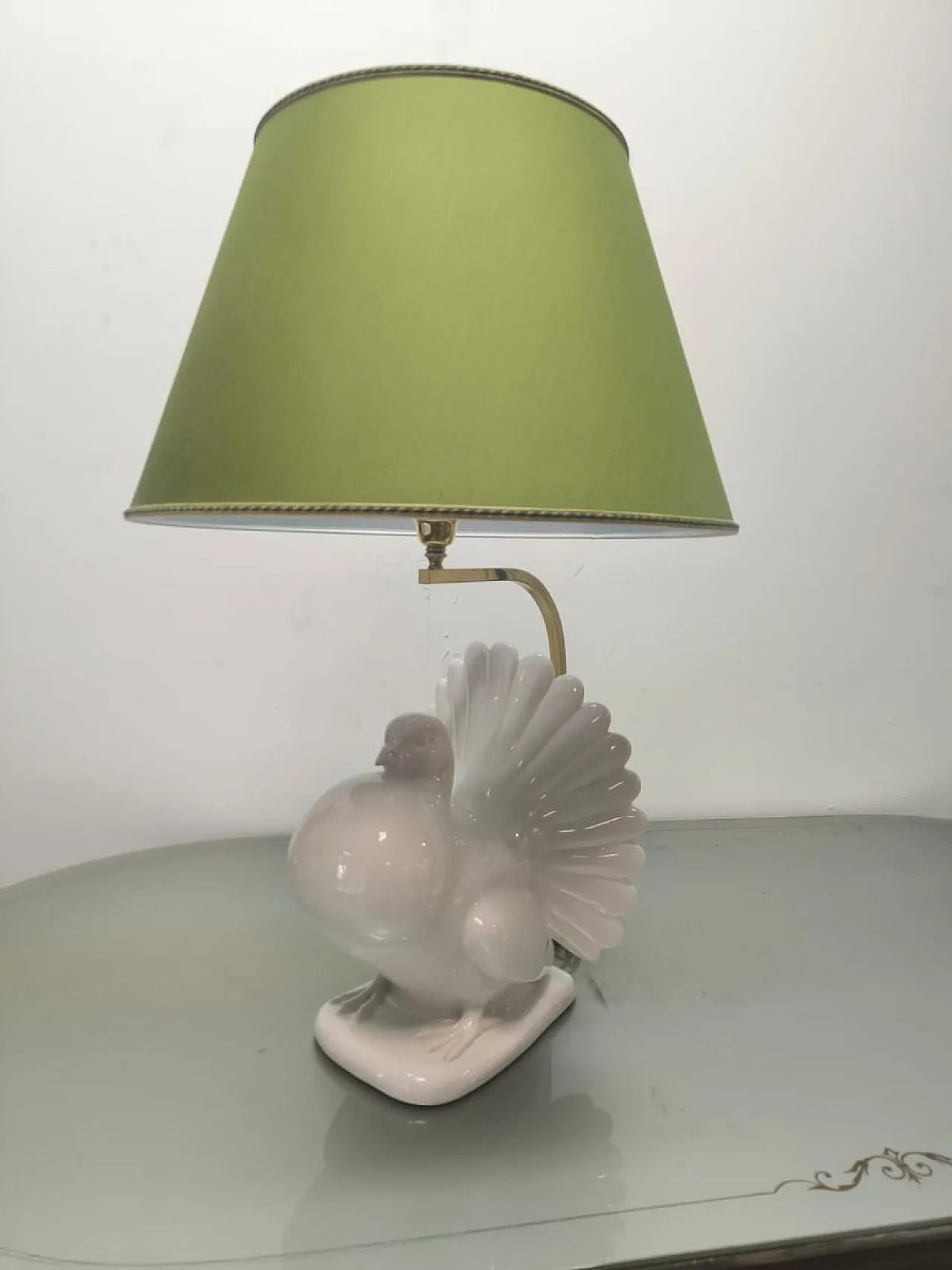 Lampada in porcellana con paralume in tessuto, anni '70 1
